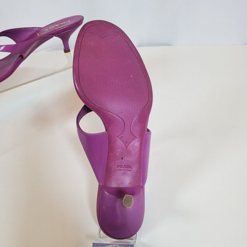 Vintage Prada Women’s Sandals EU 37 US 7 Purple Leather Thong Kitten Heel Italy - Picture 7 of 14